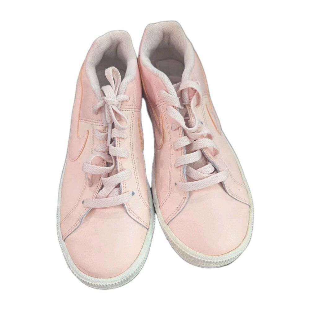 Size 8.5 -‎ Nike Court Royale Washed Coral Womens Athletic Style Sneakers